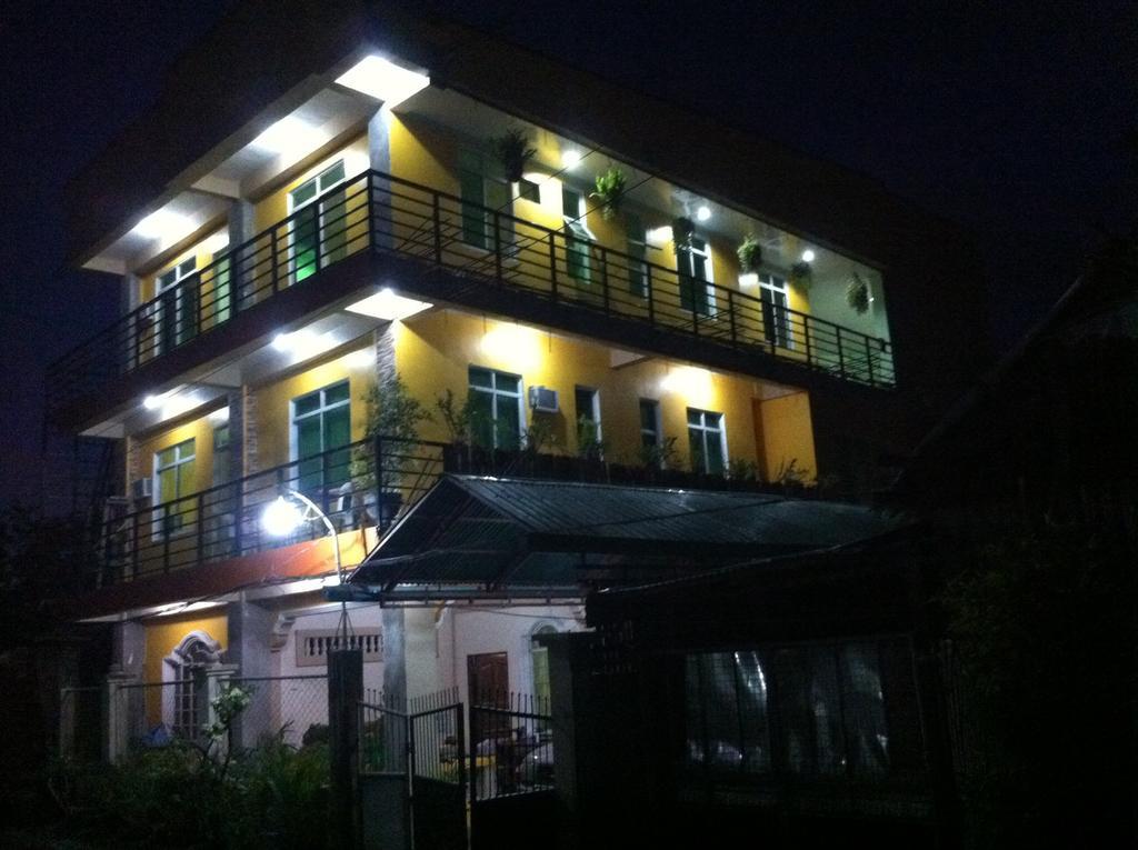 Aranas-Carillo Travellers Inn Kalibo Εξωτερικό φωτογραφία