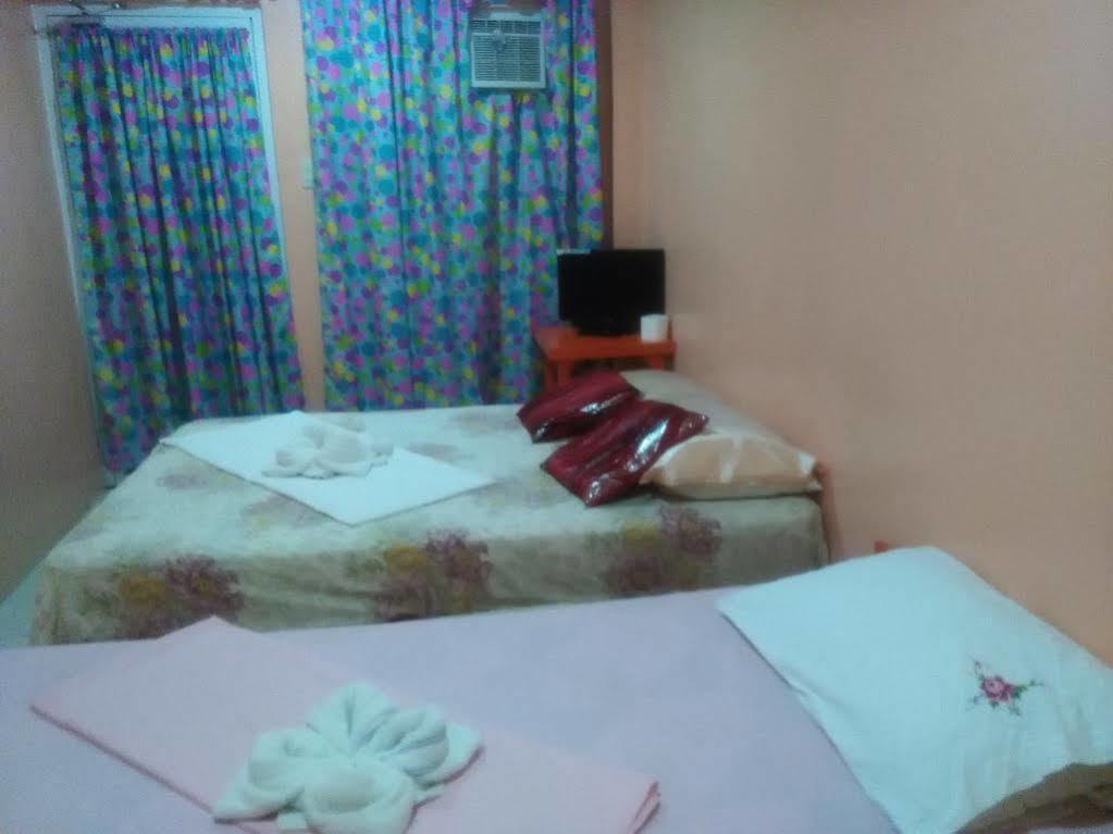Aranas-Carillo Travellers Inn Kalibo Εξωτερικό φωτογραφία